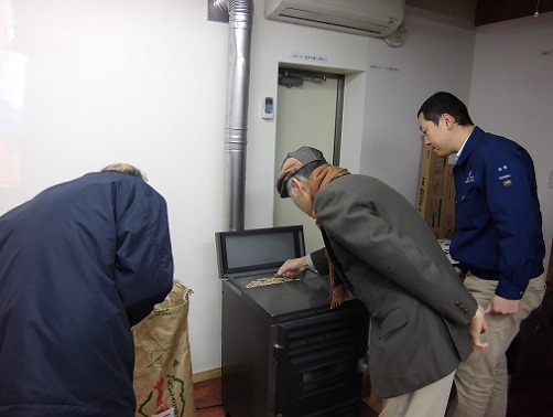 ﾍﾟﾚｯﾄｽﾄｰﾌﾞｾﾐﾅｰ (1).JPG